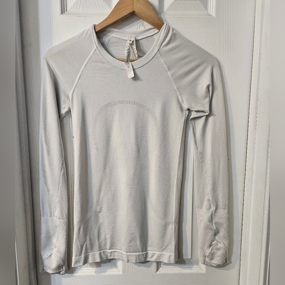 Lululemon Long Sleeve Swiftly Top - Picture 1 of 5